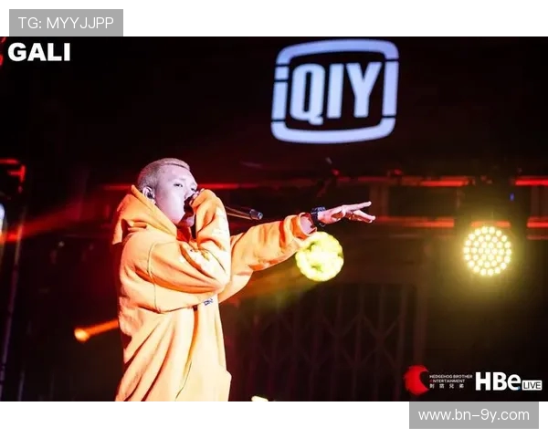 《踢出热力节奏全城热唱足球与说唱碰撞的火花》